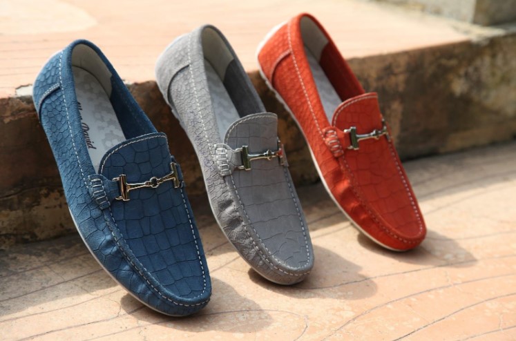 Looking For New Shoes? Choose Driving Shoes! Looking For New Shoes? Choose Driving Shoes!