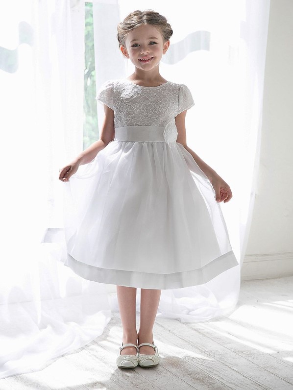 The Perfect Princess Dresses: Finding the Right Dress for Your Little Girl